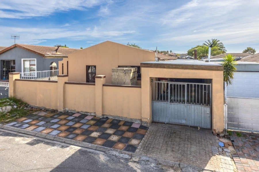 3 Bedroom Property for Sale in Tuscany Glen Western Cape